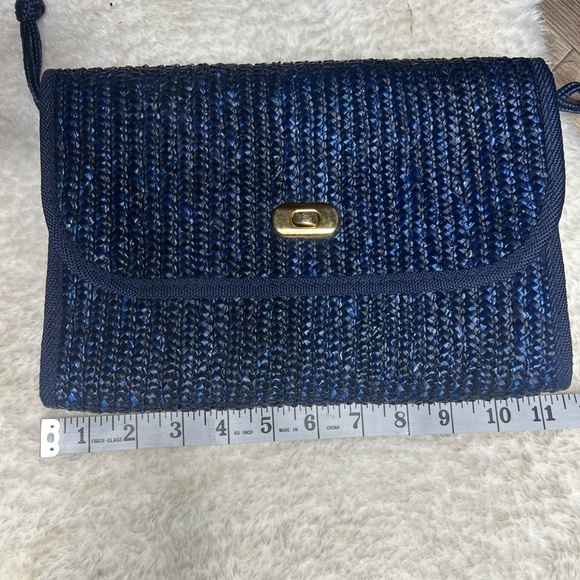 Vintage Blue Straw Woven Crossbody Handbag - Picture 10 of 12